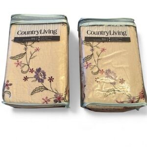 Country Living Quilted Shams Set of 2 • 20x26 • Floral Cottagecore • New